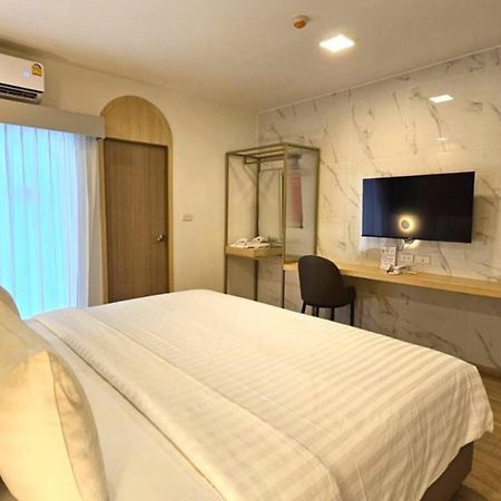 Diya Hotel Bangkok Luaran gambar