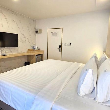 Diya Hotel Bangkok Luaran gambar