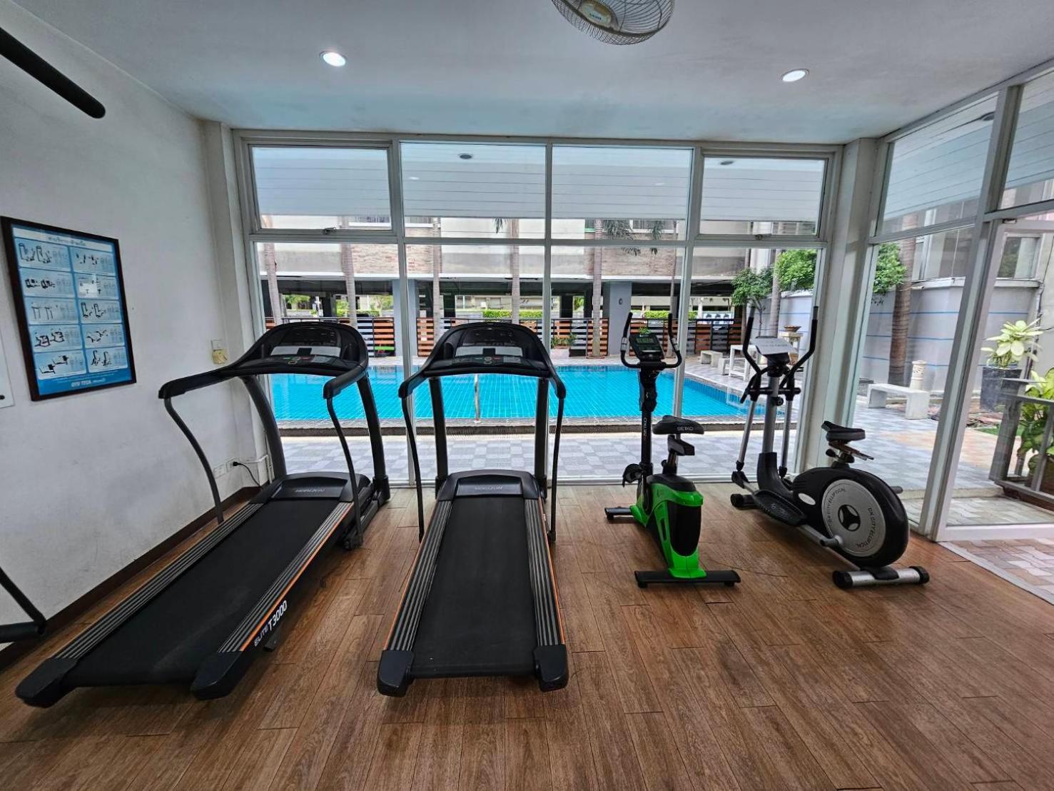 Diya Hotel Bangkok Luaran gambar