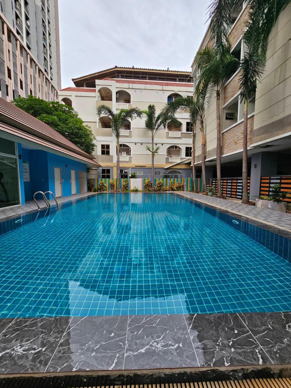 Diya Hotel Bangkok Luaran gambar