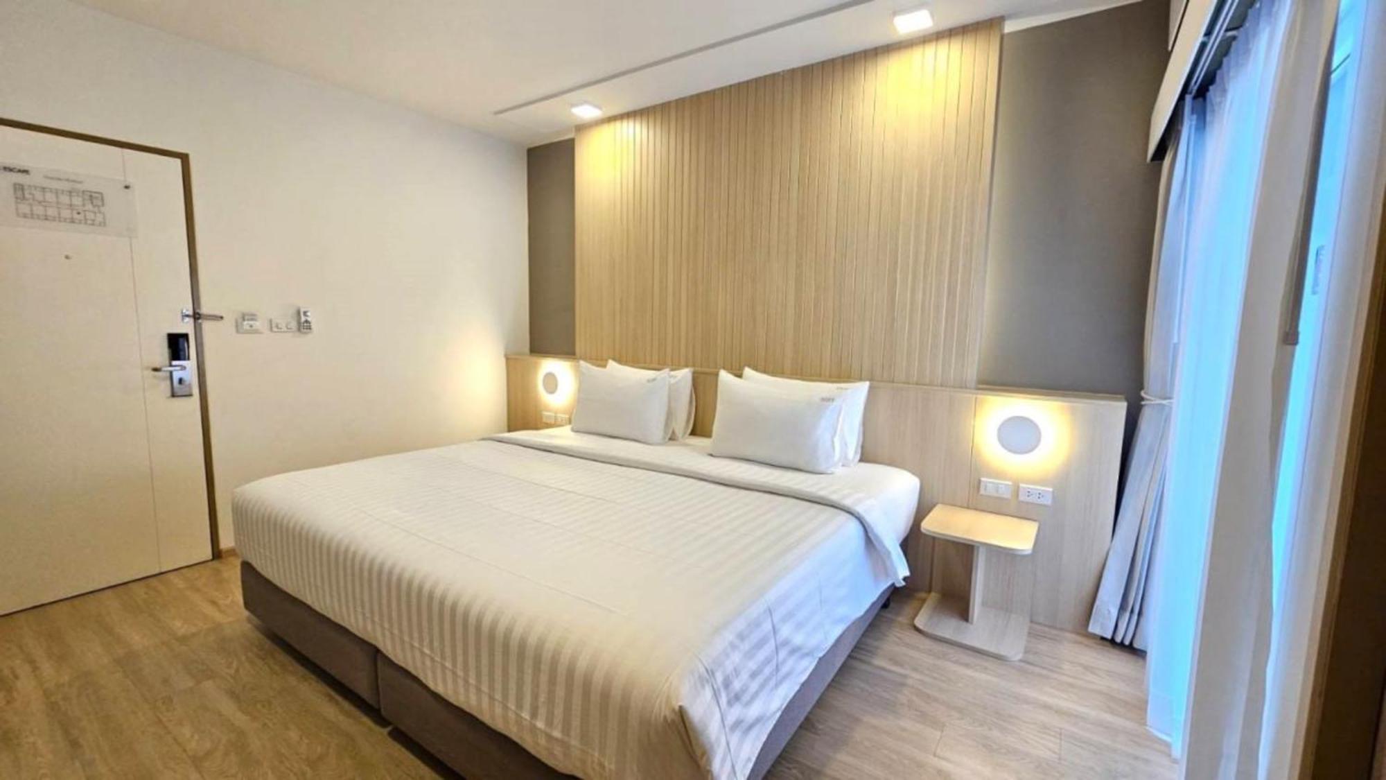 Diya Hotel Bangkok Luaran gambar